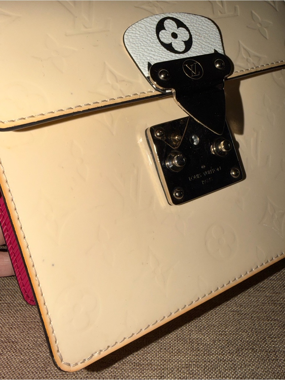 Louis Vuitton Spring Street Vernis 2 Way Bag - Picture 12 of 15